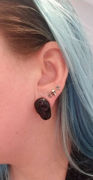 Single Flare Black Onyx Skull Plug Customer Photo