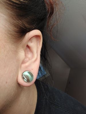 Single Flare Glass Stretching Plugs Customer Photo
