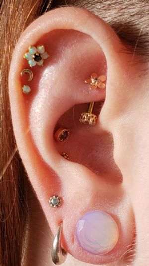 Threadless 14k Gold Moon End Customer Photo
