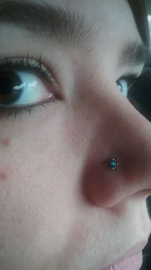 Synthetic Opal Beaded Ripple Nosescrew Customer Photo