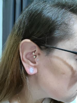 Stone and Glass Convex Teardrop Plugs Customer Photo
