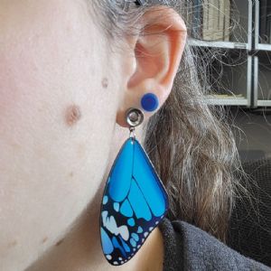Monarch Dangle Eyelets Customer Photo