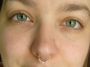 Steel Gemmed Circlet Clicker Ring Customer Photo