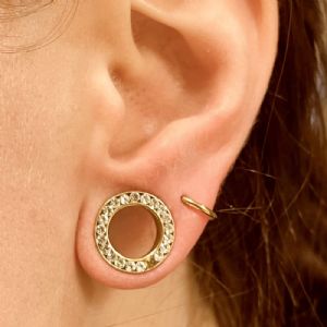 Gemmed Halo Eyelet Customer Photo