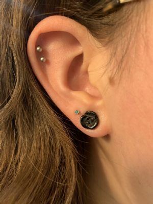 Stone and Glass Rose Plugs Customer Photo