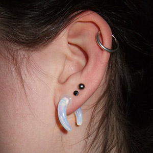 Titanium Internally Threaded Labret Customer Photo