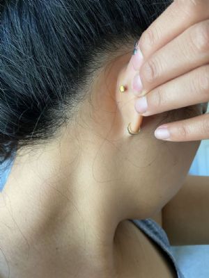 Titanium Threadless Labret Post Customer Photo