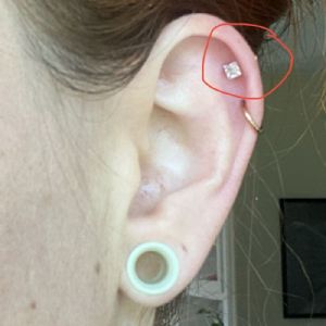Square Gem Barbell Customer Photo