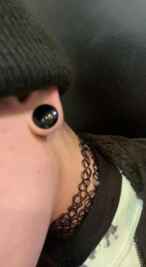 Glass Single Flare Solid Color Plugs Customer Photo