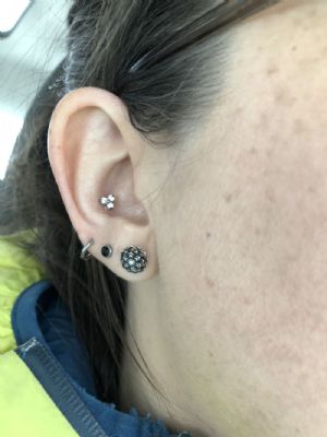 Titanium Triad Labret Customer Photo
