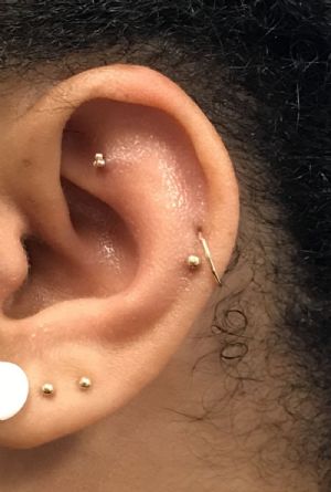 14k Gold Seamless Ring Customer Photo