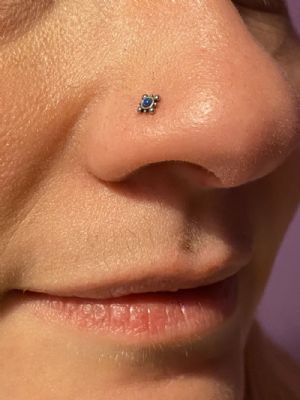 Synthetic Opal Beaded Ripple Nosescrew Customer Photo