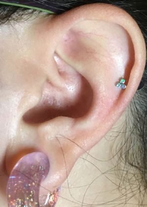 Titanium Threadless Trinity End with Water Opals Customer Photo
