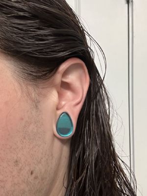 Teardrop on sale ear plugs