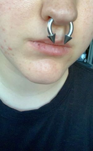Steel Circular Barbell with Cones Customer Photo