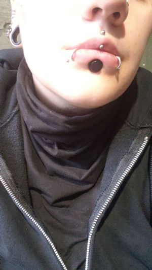 Glass Labret Customer Photo