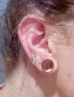 Gold Colored Gem Cluster Barbell Customer Photo