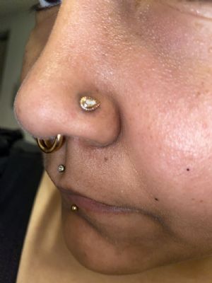 Gemmed Beaded Teardrop Nosebone Customer Photo