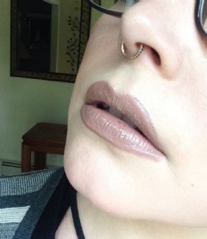Side Set Half Gemmed Clicker Customer Photo