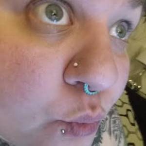Steel Opal Nosescrew Customer Photo
