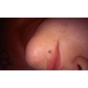Gem Labret Customer Photo